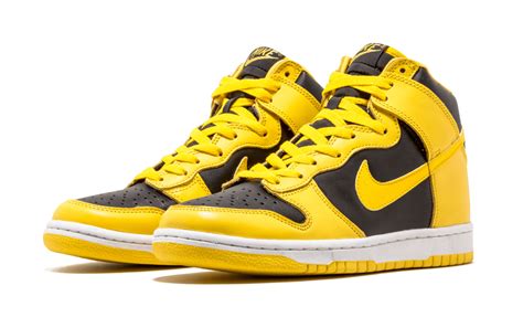 nike iowa dunk high